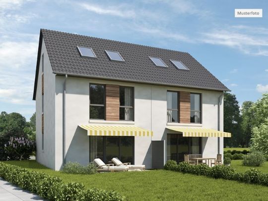 Provisionsfrei Zweifamilienhaus in 45665 Recklinghausen, Langobardenstr
